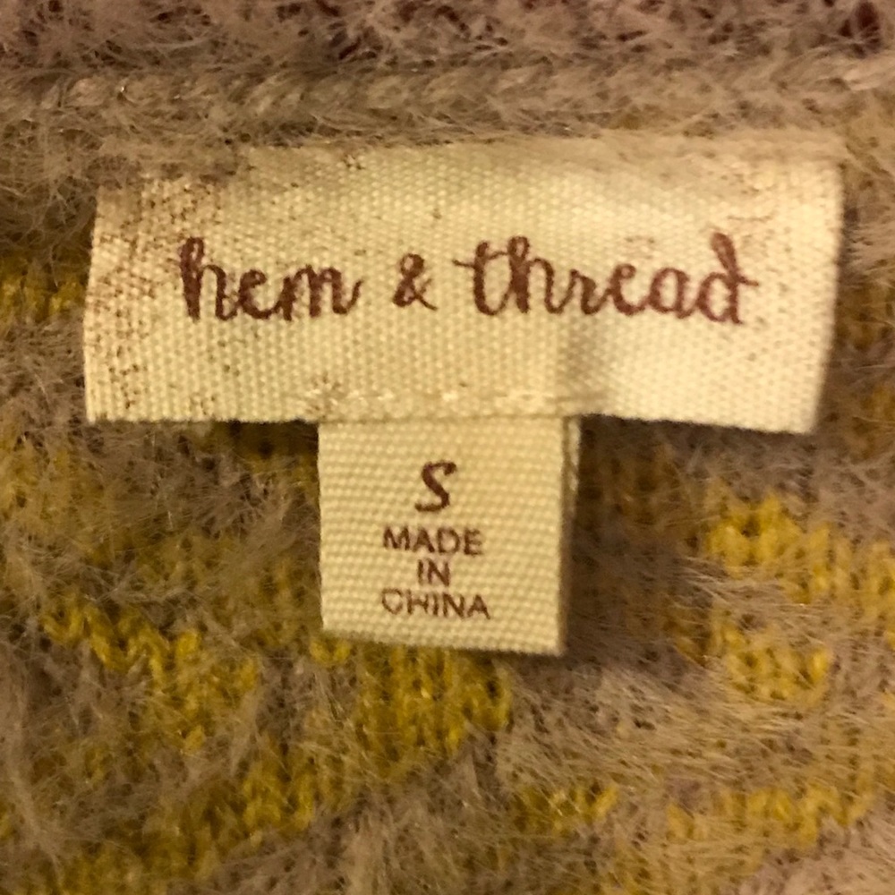 Sweater - Picture 2 of 2